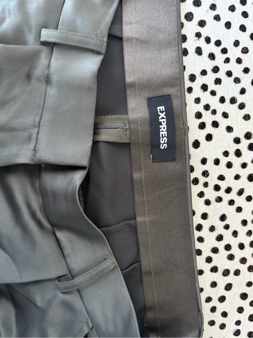 Express Men's Olive Dress Pants - Dark Olive